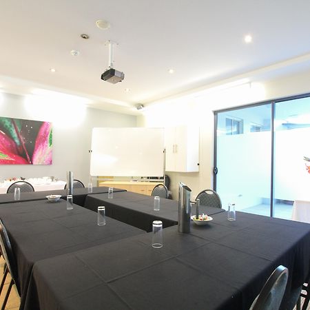 Caloundra Central Apartment Hotel Official Bagian luar foto