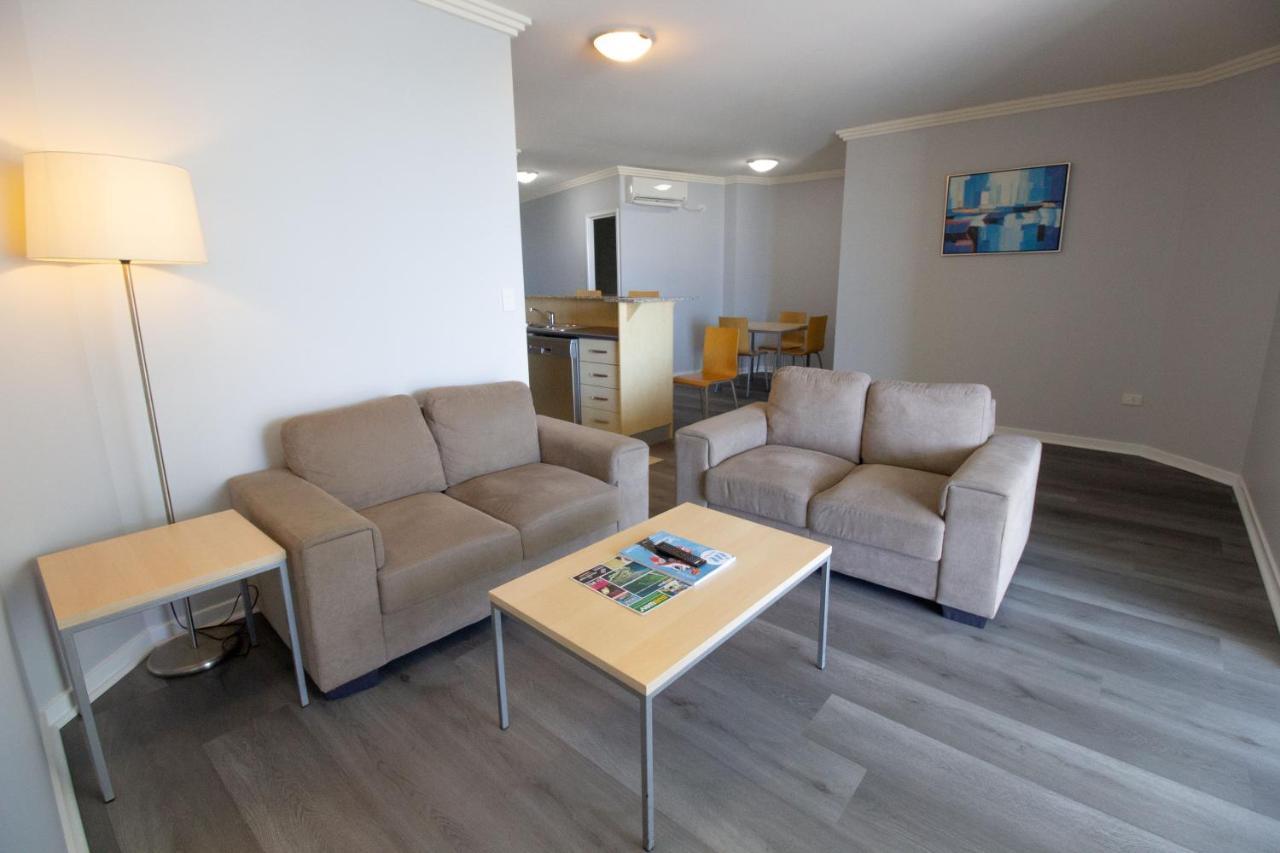 Caloundra Central Apartment Hotel Official Bagian luar foto