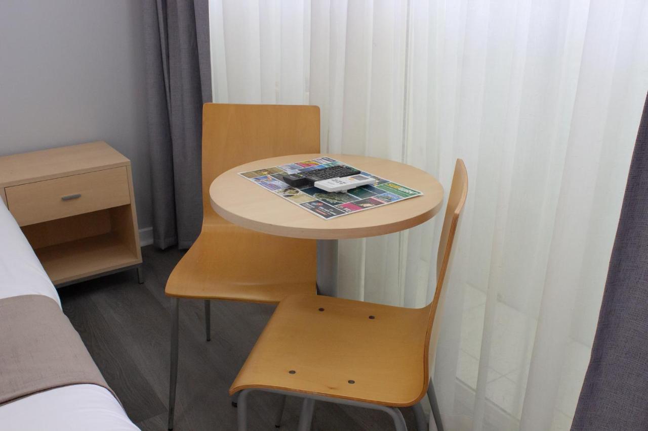 Caloundra Central Apartment Hotel Official Bagian luar foto